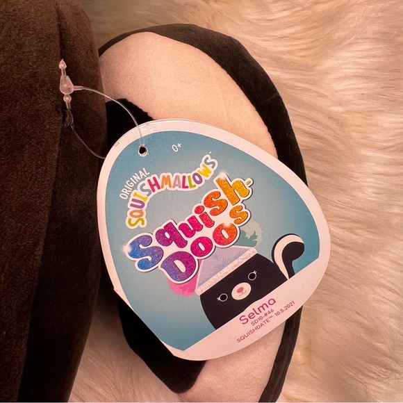 Squishmallow Selma Skunk - Large Plush - Picture 6 of 13